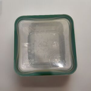 Pyrex 4 Cup 950 ML #8704 Blue Tint Square Glass Dish With Locking Lid